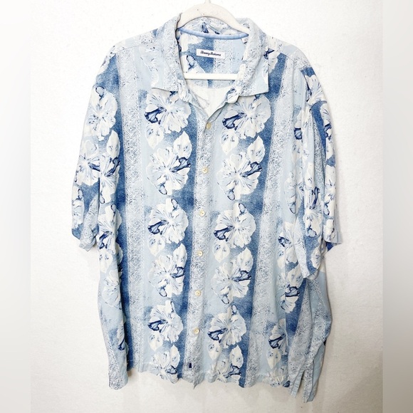 Tommy Bahama Other - Tommy Bahama 100% Silk Hibiscus Heights Scandia Blue Hawaiian Short Sleeve Shirt